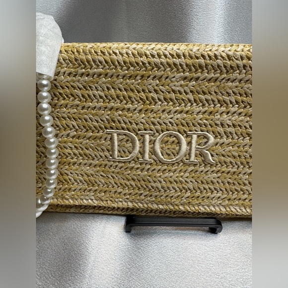 NIB Dior Beauty Raffia Straw Pouch Bag w/ Unbranded Pearl Chain - Picture 2 of 10